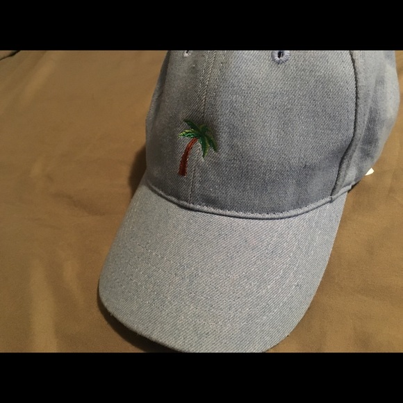 Forever 21 Light Blue Cap W/ Palm Tree Logo - Picture 5 of 5